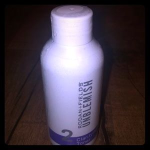 Rodan + Fields unblemished toner